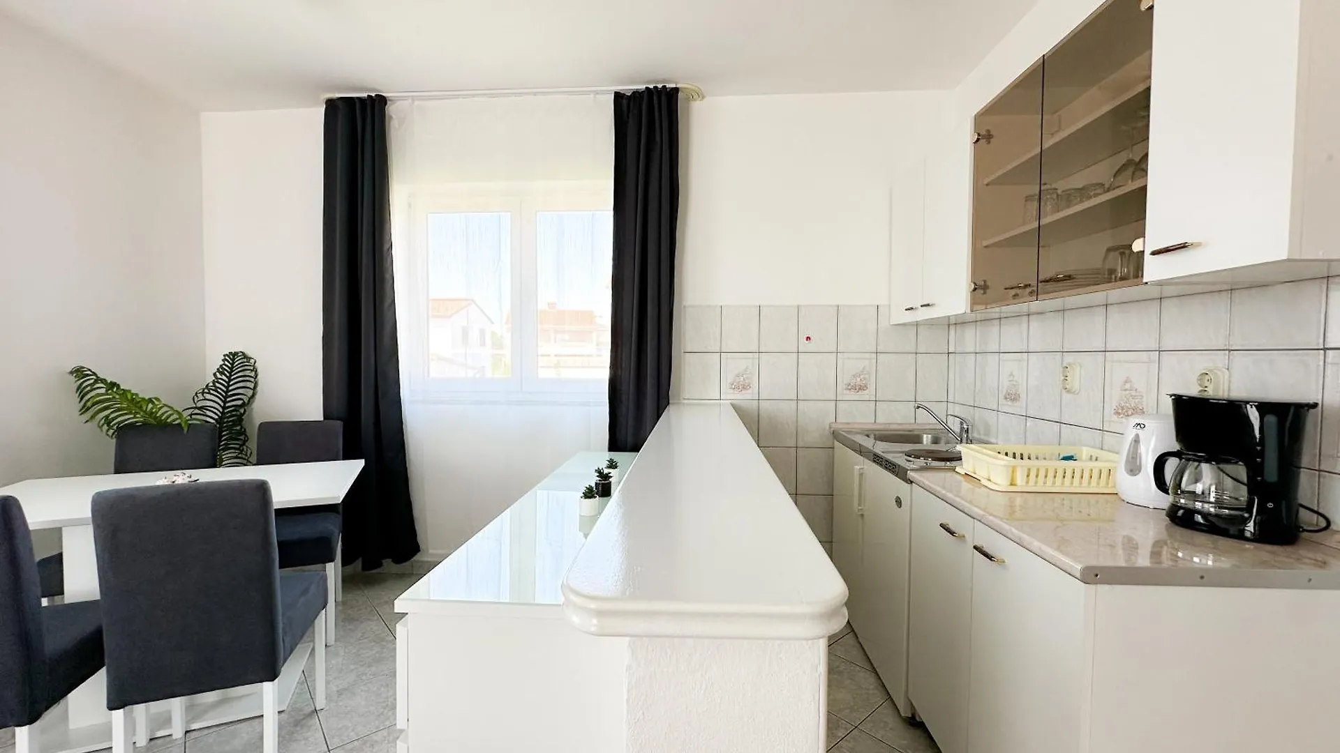 Sunside Apartments Pula Croatia